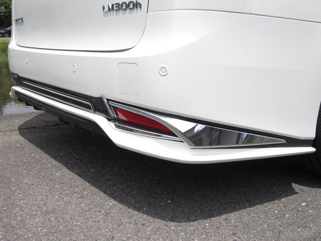 TOYOTA ALPHARD hybrid 4WD 2016