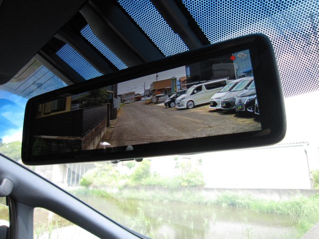 TOYOTA ALPHARD hybrid 4WD 2016