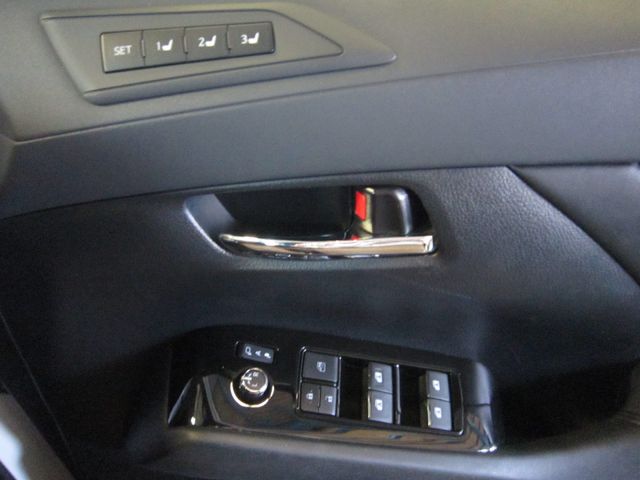 TOYOTA ALPHARD hybrid 4WD 2016