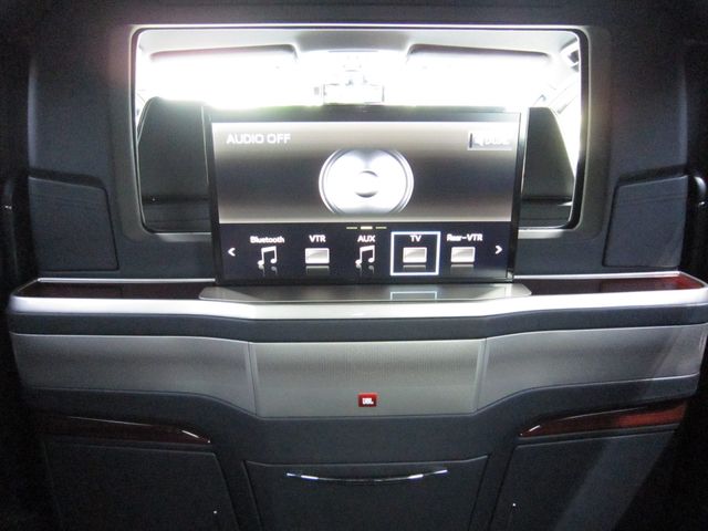 TOYOTA ALPHARD hybrid 4WD 2016