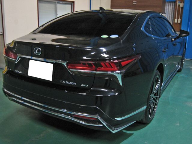 TOYOTA LEXUS LS500h 4WD 2017