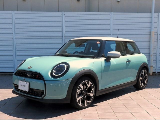 BMW MINI COOPER 2025