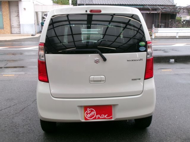 SUZUKI WAGON R 2013