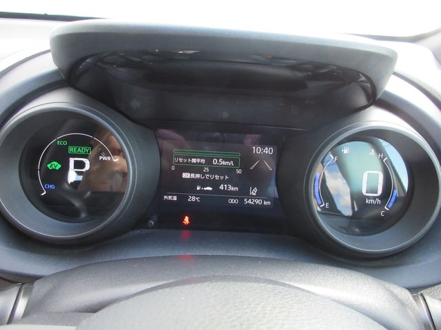 TOYOTA YARIS HYBRID 2020