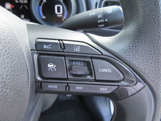 TOYOTA YARIS HYBRID 2020