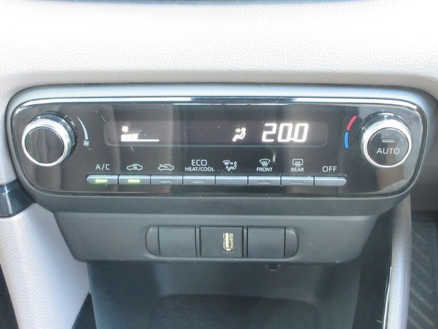 TOYOTA YARIS HYBRID 2020