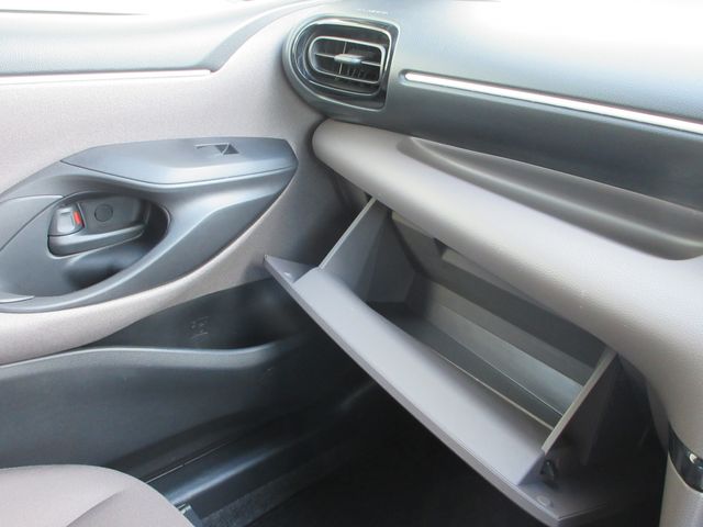 TOYOTA YARIS HYBRID 2020