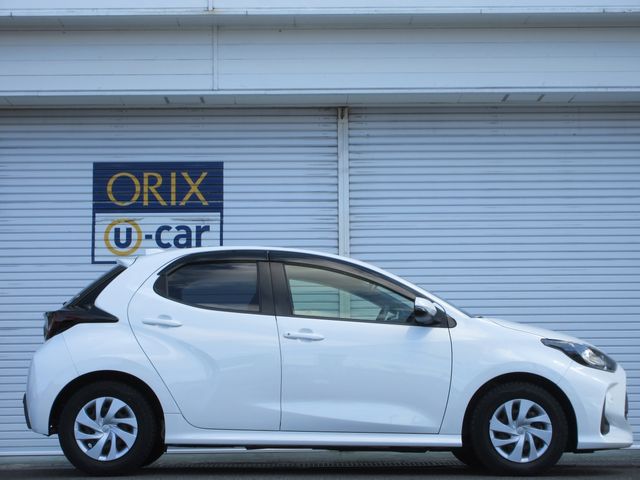 TOYOTA YARIS HYBRID 2020