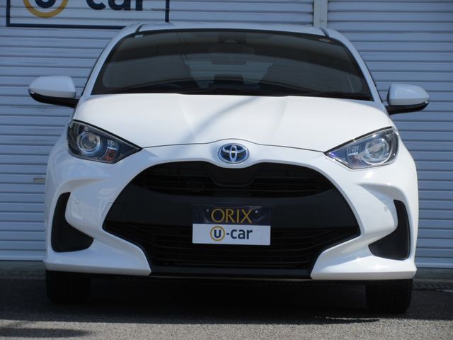 TOYOTA YARIS HYBRID 2020
