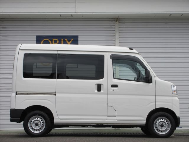 DAIHATSU HIJET CARGO 4WD 2024