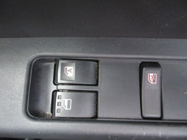 DAIHATSU HIJET CARGO 4WD 2024