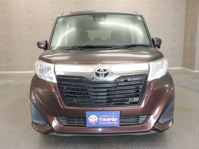 TOYOTA ROOMY 2019