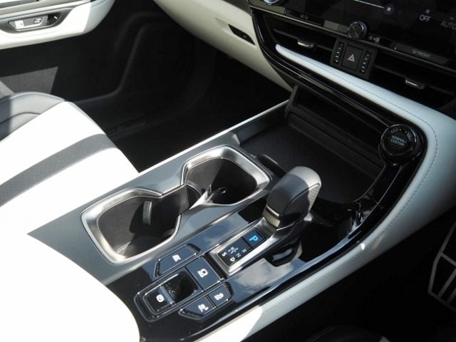 TOYOTA LEXUS NX350h AWD 2023