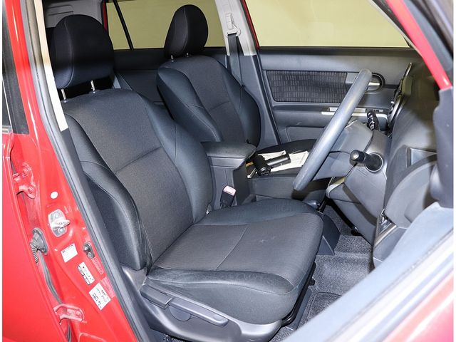 TOYOTA COROLLA RUMION 2014