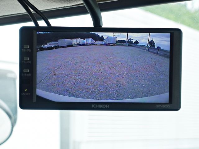 NISSAN DIESEL CONDOR 2015