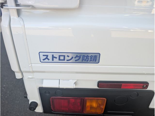DAIHATSU HIJET truck 4WD 2025