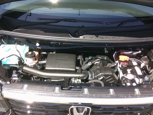 HONDA N BOX CUSTOM 2025