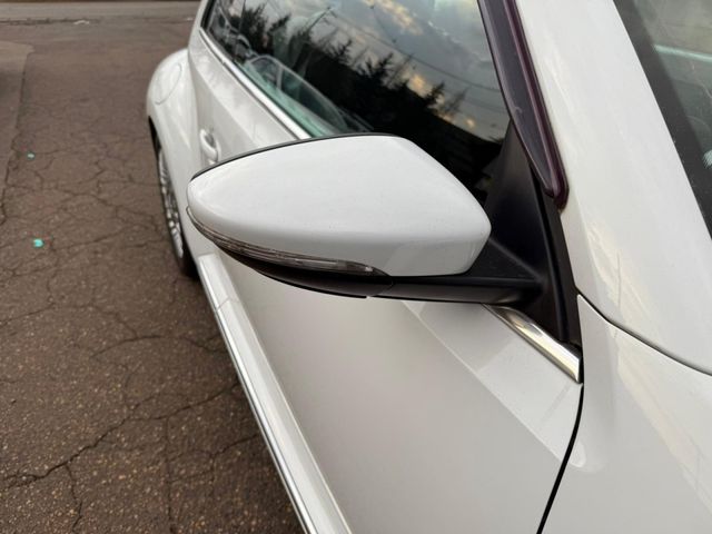 VOLKSWAGEN VOLKSWAGEN The BEETLE 2015