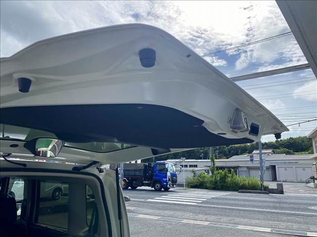 HONDA N BOX CUSTOM 2016