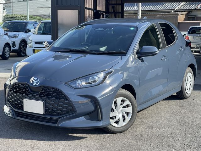 TOYOTA YARIS 2024