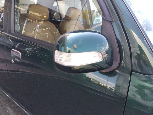 DAIHATSU MIRA GINO 2006