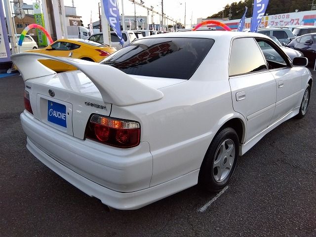 TOYOTA CHASER 2000