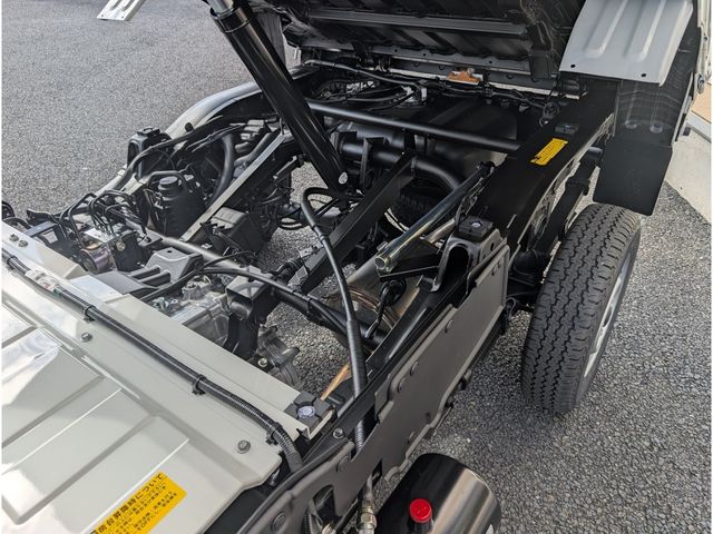 DAIHATSU HIJET truck 4WD 2025