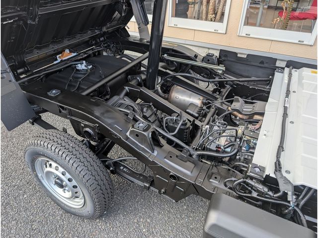 DAIHATSU HIJET truck 4WD 2025