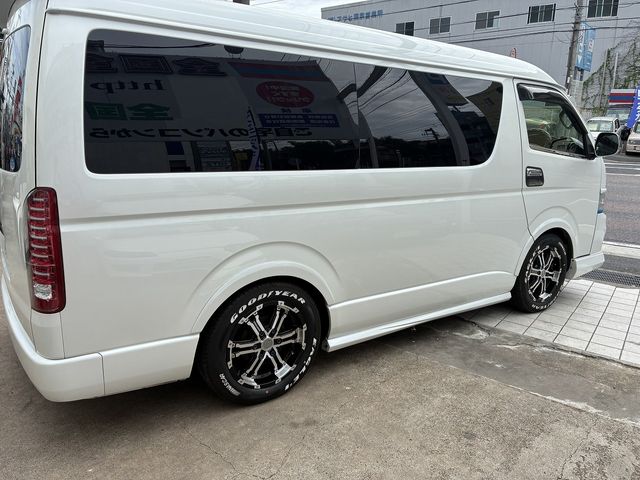 TOYOTA HIACE wagon 4WD 2013