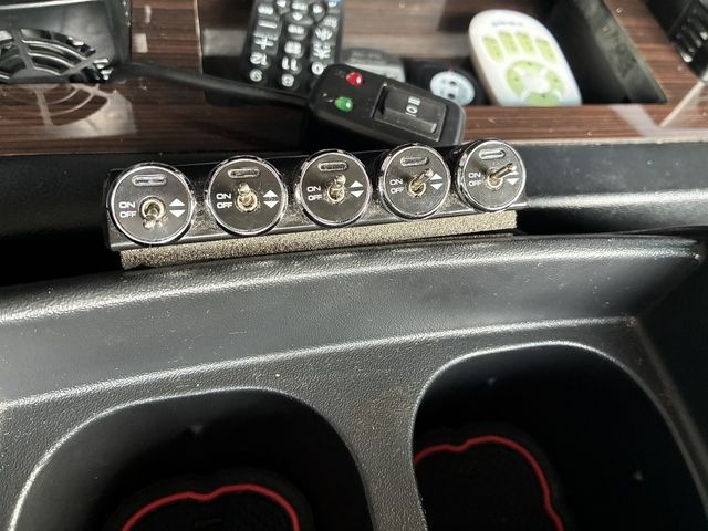 TOYOTA HIACE wagon 4WD 2013