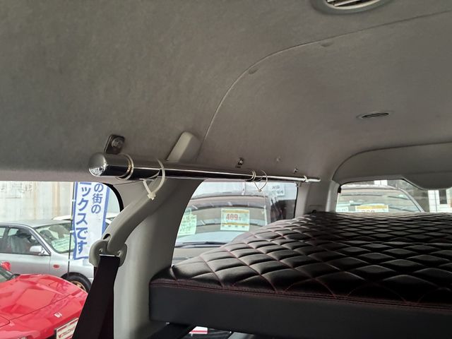 TOYOTA HIACE wagon 4WD 2013