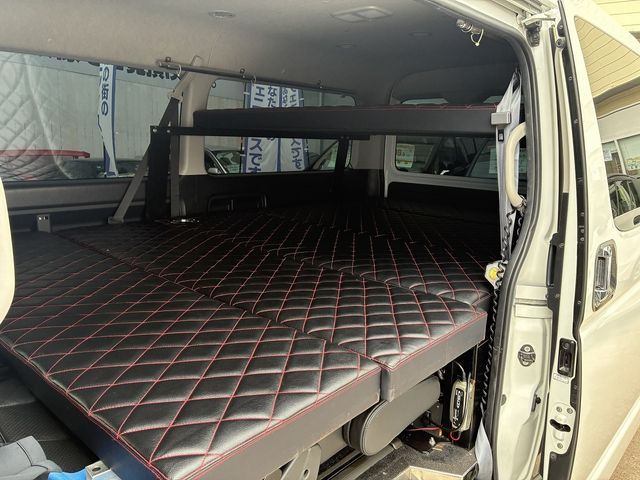 TOYOTA HIACE wagon 4WD 2013