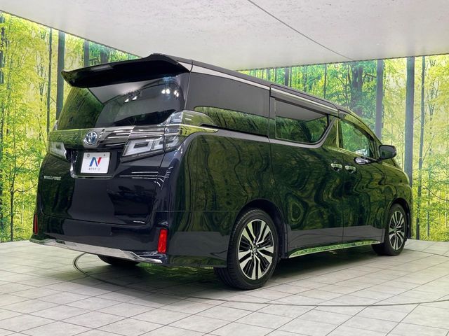 TOYOTA VELLFIRE 2018