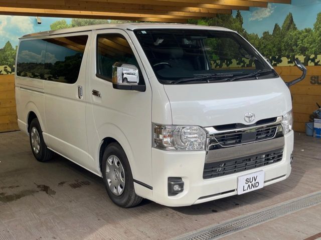 TOYOTA HIACE van 2WD 2024