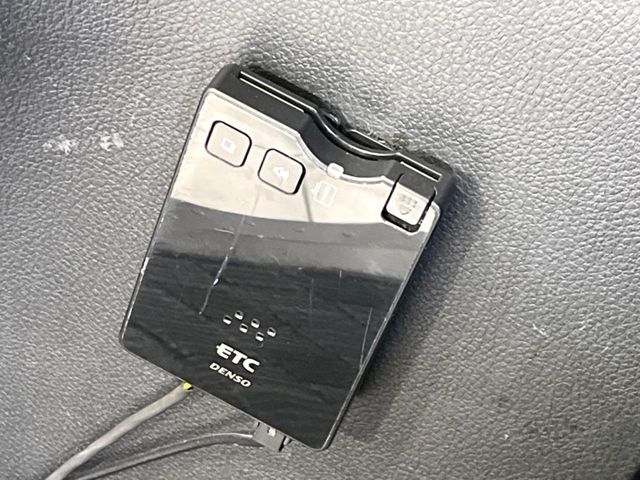 NISSAN SERENA  S-HYBRID 2014