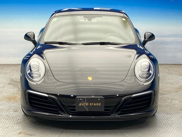 PORSCHE PORSCHE 911 2016