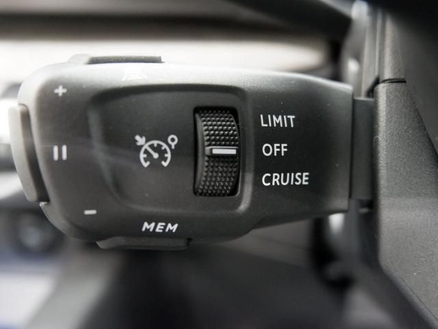 PEUGEOT PEUGEOT 3008 2023