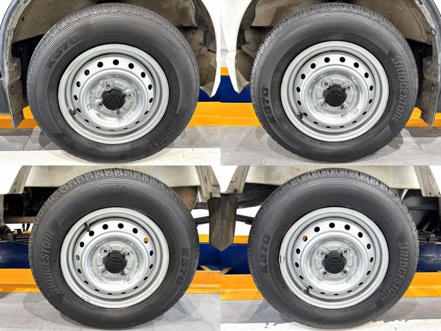 SUZUKI CARRY truck 4WD 2009