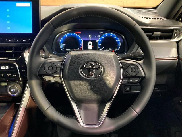 TOYOTA HARRIER 2WD 2023