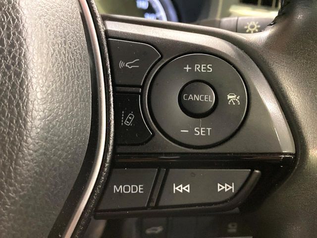 TOYOTA HARRIER 2WD 2021