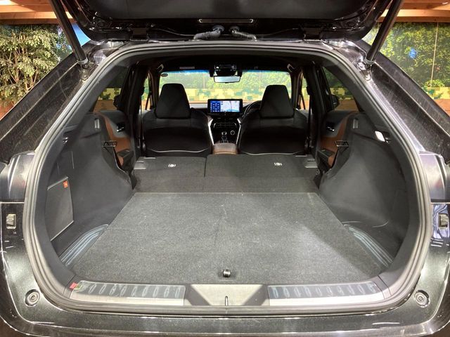 TOYOTA HARRIER 2WD 2021