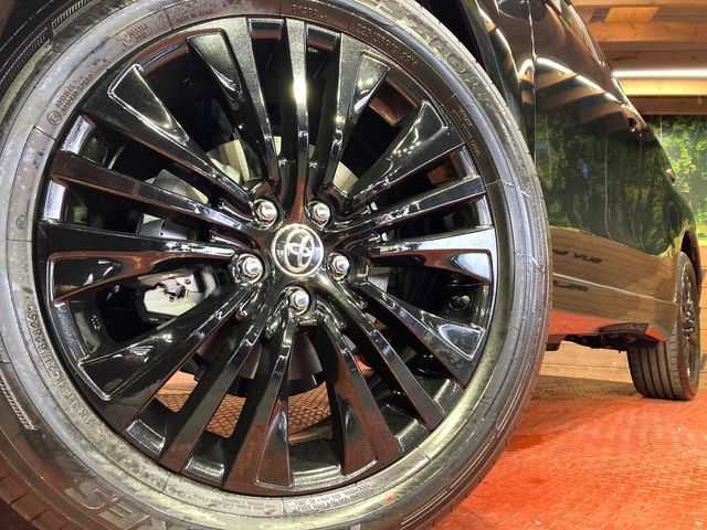 TOYOTA HARRIER HYBRID 2025