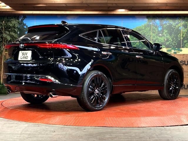 TOYOTA HARRIER HYBRID 2025