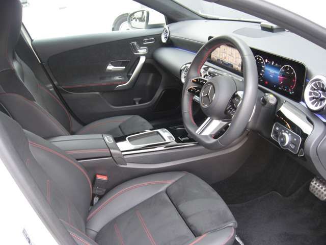 MERCEDES BENZ MERCEDES BENZ A class 2024