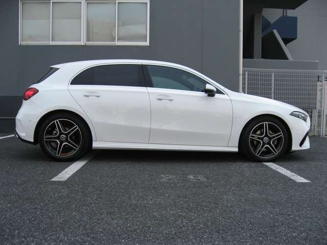 MERCEDES BENZ MERCEDES BENZ A class 2024