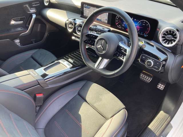 MERCEDES BENZ MERCEDES BENZ A class 2024