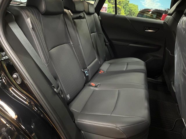 TOYOTA HARRIER HYBRID 2025