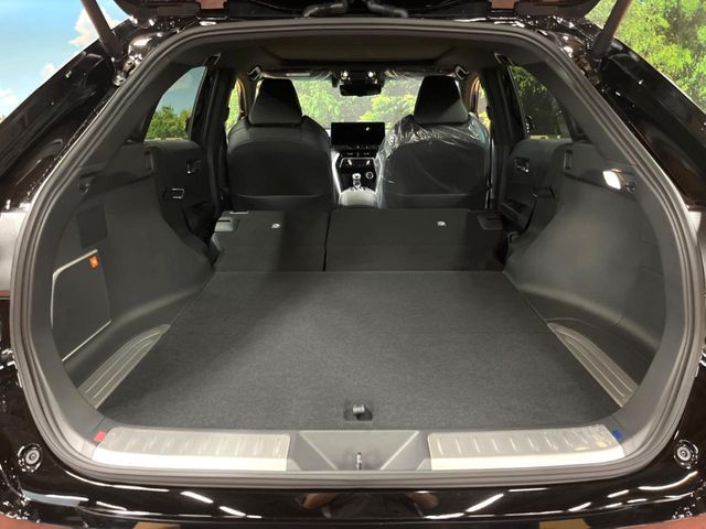 TOYOTA HARRIER HYBRID 2025