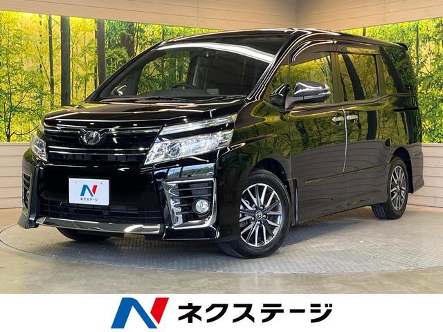 TOYOTA VOXY 2014