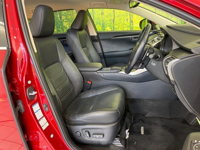 TOYOTA LEXUS NX300h AWD 2015